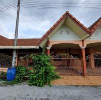 ขายทาวน์เฮ้าส์ น้ำคอก เมืองระยอง ระยอง ขนาด 24 ตร.ว. ของ ธนาคารอาคารสงเคราะห์